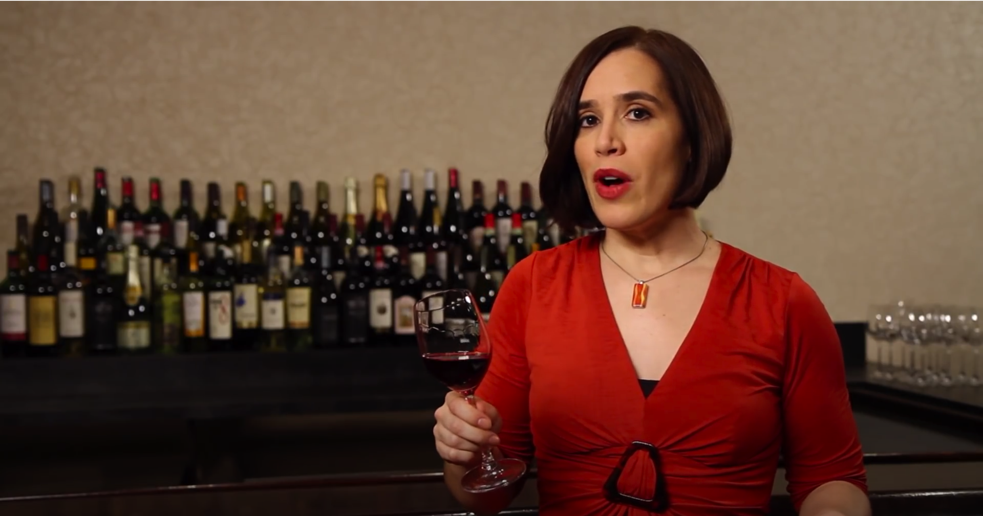 How to Taste Wine Like a Pro - Wine Simplified