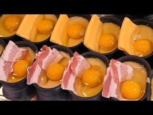 Egg bread with bacon - korean street food